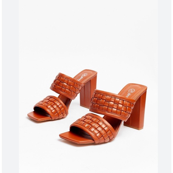 Nasty Gal Heeled woven Sandals - Picture 1 of 10